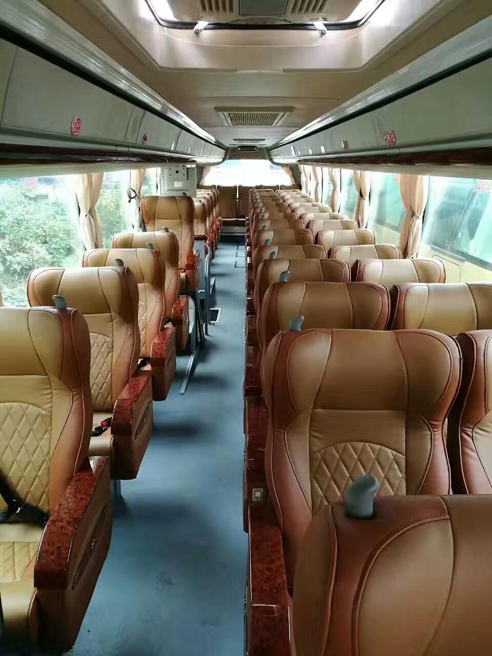 luxury van seat 13.jpg